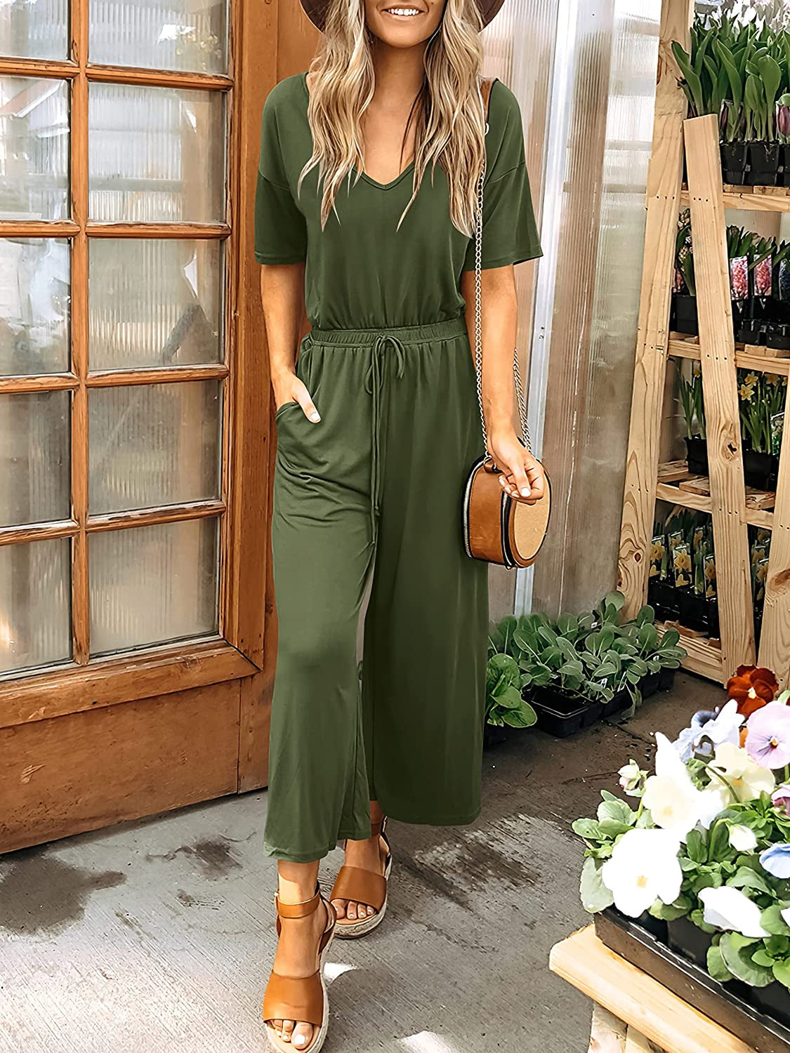 Womens Rompers Casual Summer Outfits Short Jumpsuits Solid Color Elastic  Waist Rompers with Pockets Women's Casual Sleeveless Printed Leg Jumpsuit